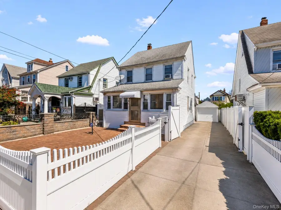 89-53 218th Place, Queens Village, NY 11427 - #2