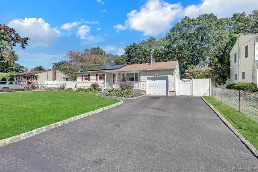 41 Hopes Avenue, Holtsville, NY 11742 - #2