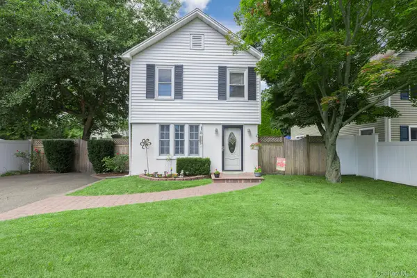 314 6th Avenue, Saint James, NY 11780