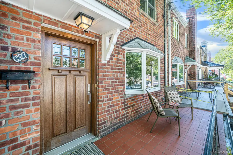 63-27 72nd Street, Middle Village, NY 11379 - #3