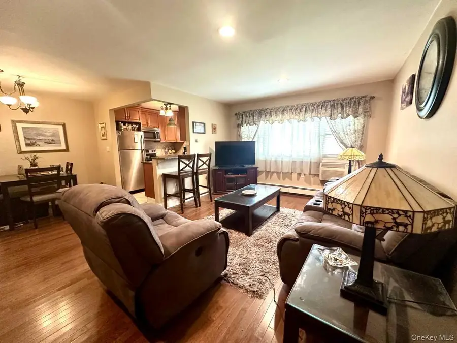 4 Rose Street #E1 Building 4, Oceanside, NY 11572 - #2