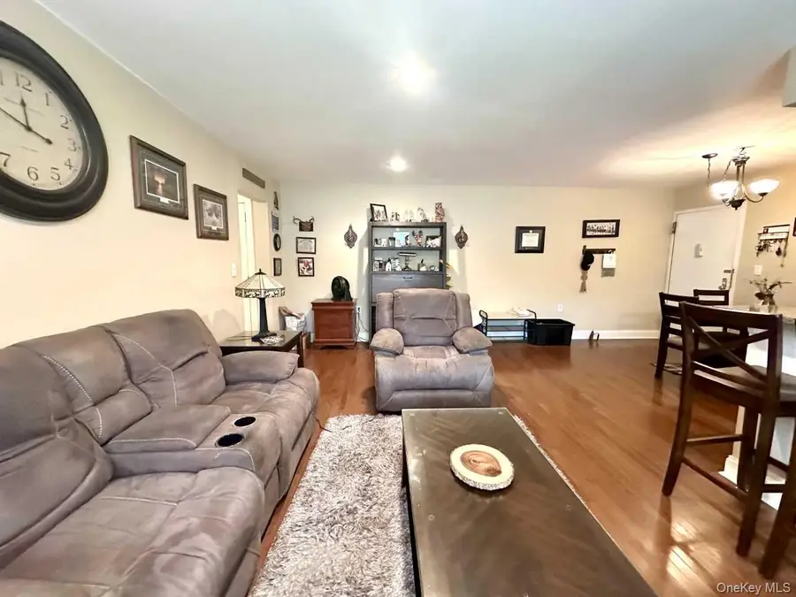 4 Rose Street #E1 Building 4, Oceanside, NY 11572 - #3