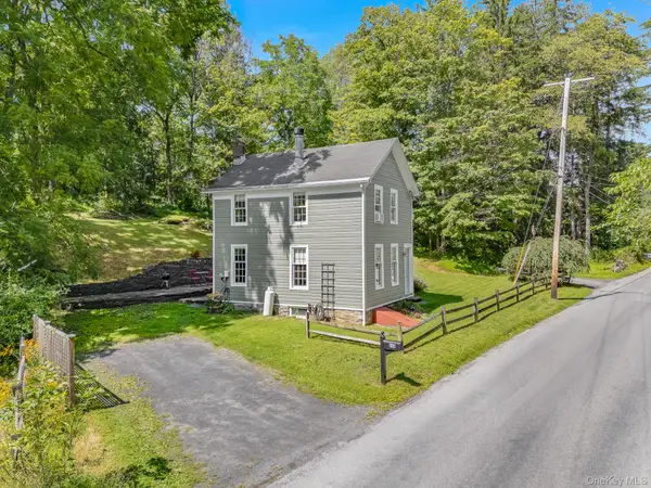 568 Hickory Bush Road, Kingston, NY 12401