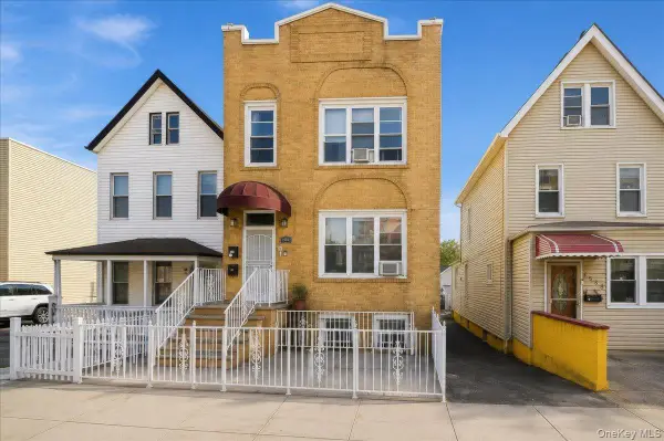 1581 Hollywood Avenue, Bronx, NY 10461