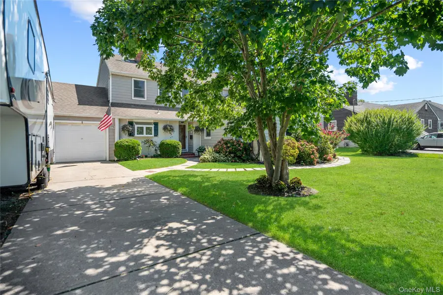 73 Maple Avenue, Bay Shore, NY 11706 - #3