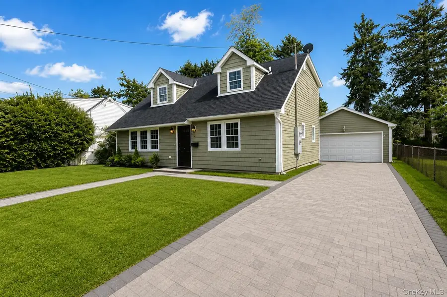 4 E Gate, Copiague, NY 11726 - #2