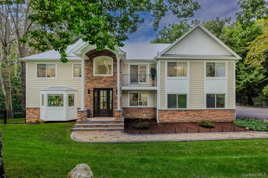 5 Buena Vista Road, Port Jefferson, NY 11777 - #2