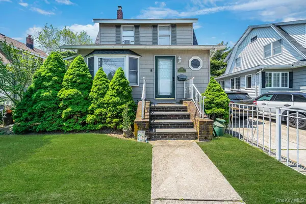 426 Midwood Avenue, Bellmore, NY 11710