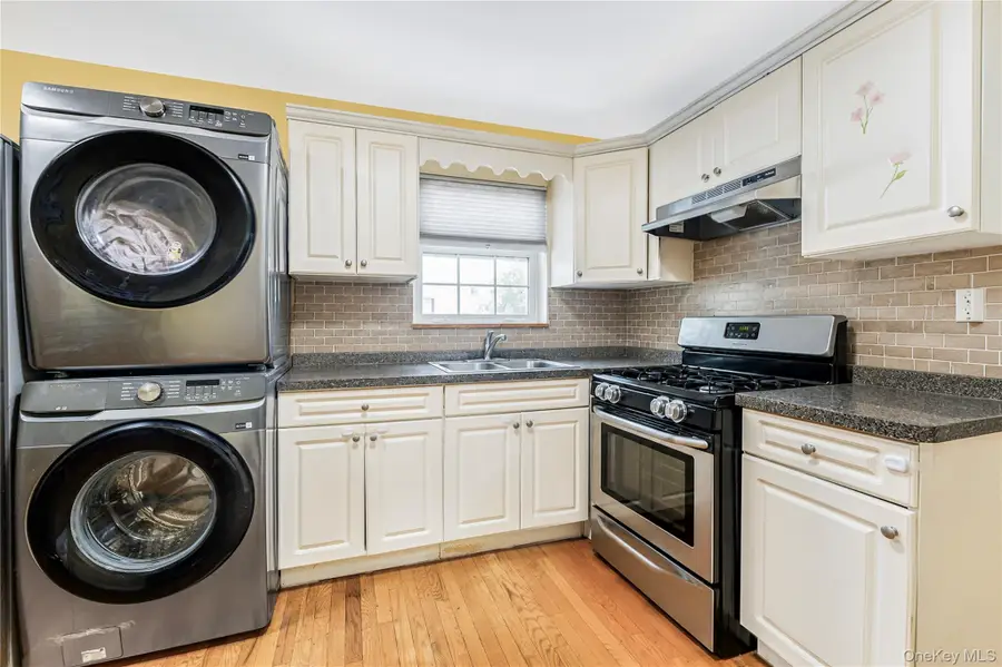 2573 Pelham Bay Park W, Bronx, NY 10475 - #2