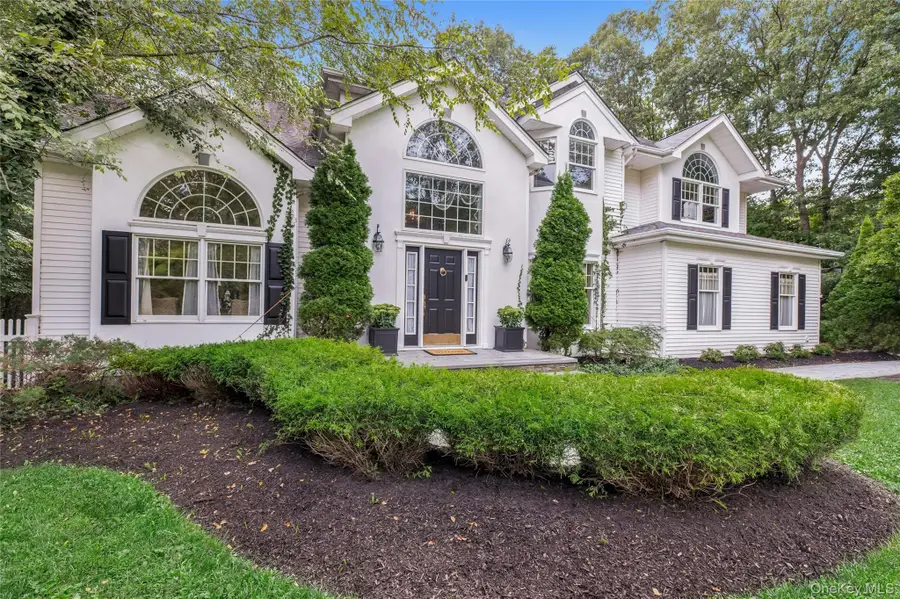 14 Cobbler Lane, East Setauket, NY 11733 - #2
