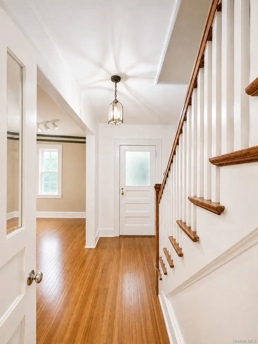 145 Lincoln Avenue, Pelham, NY 10803 - #3