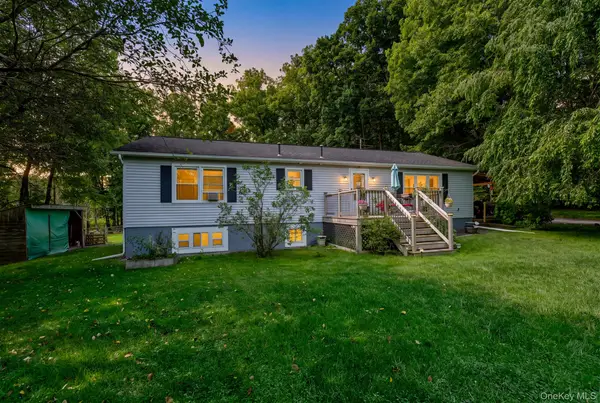 28 Buck Lane, Saugerties, NY 12477