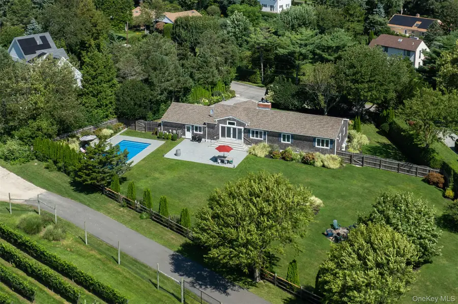 405 Birch Lane, Cutchogue, NY 11935 - #2
