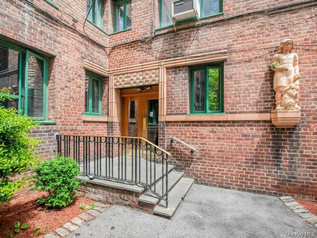 1503 Metropolitan Avenue #6E, Bronx, NY 10462 - #1