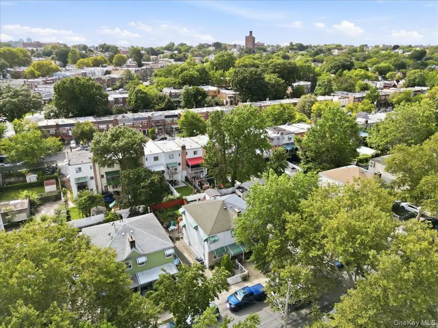4027 Grace Avenue, Bronx, NY 10466 - #3