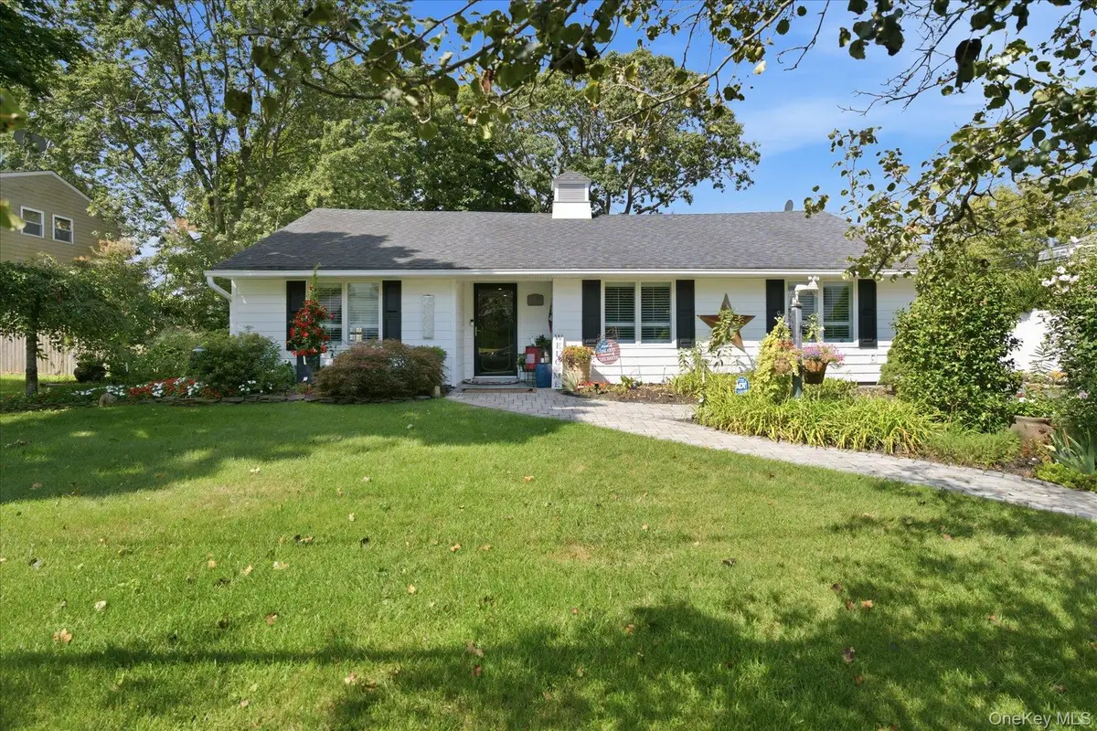 4 Fairlane Drive, Selden, NY 11784 - #1