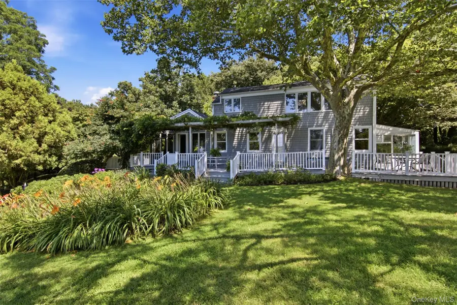 60 Crane Neck Road, Setauket, NY 11733 - #3