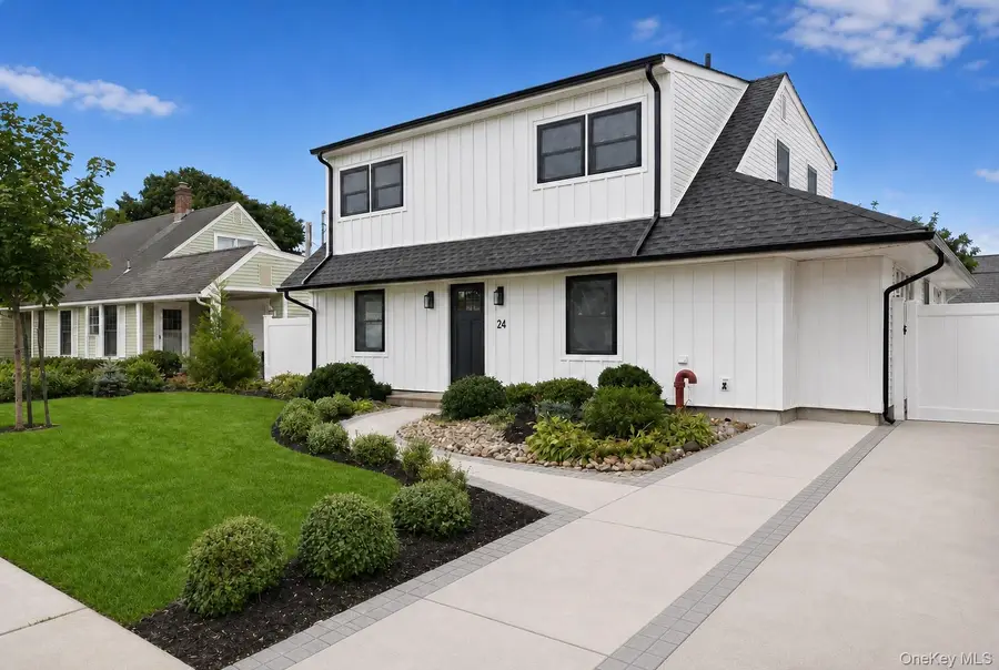 24 Crag Lane, Levittown, NY 11756 - #2