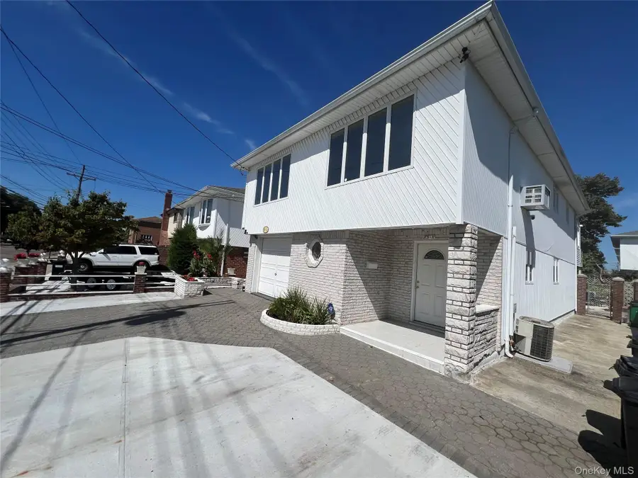 85-11 164th Avenue, Howard Beach, NY 11414 - #2