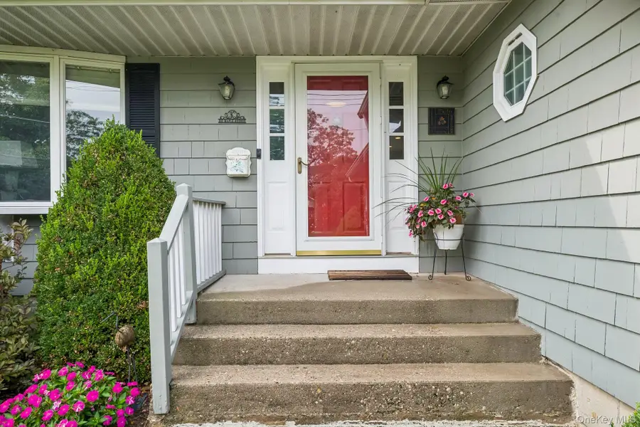 302 Maple Avenue, Patchogue, NY 11772 - #2