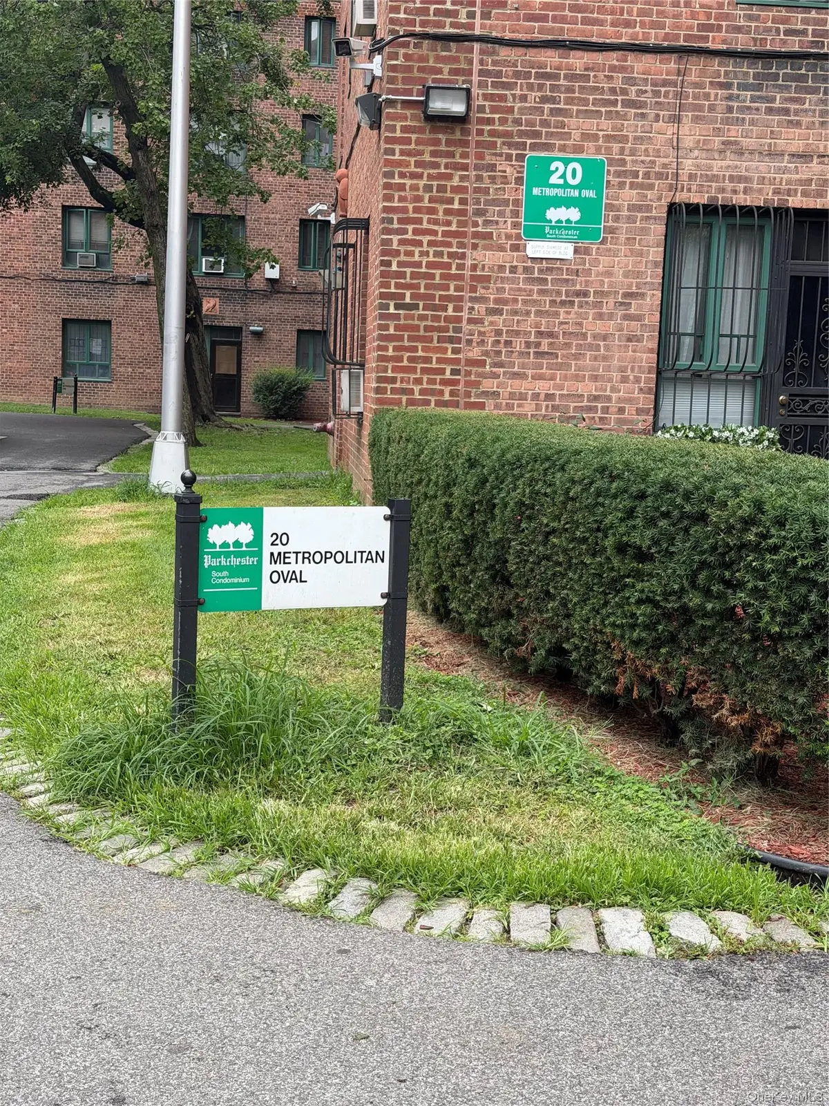 20 Metropolitan Oval #5E, Bronx, NY 10462 - #1