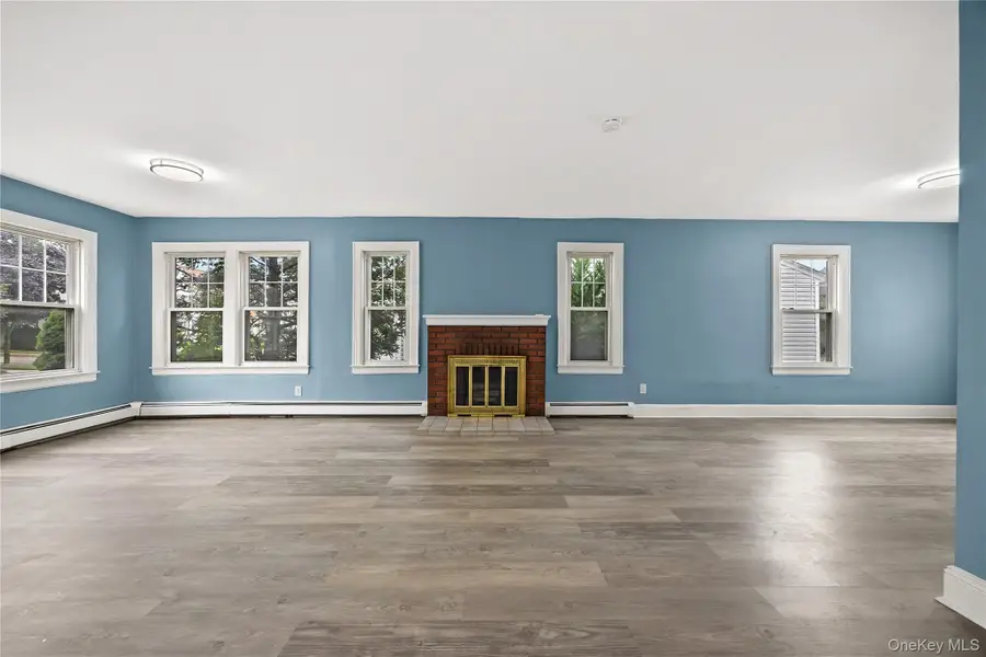 425 Marcellus Road, Mineola, NY 11501 - #2