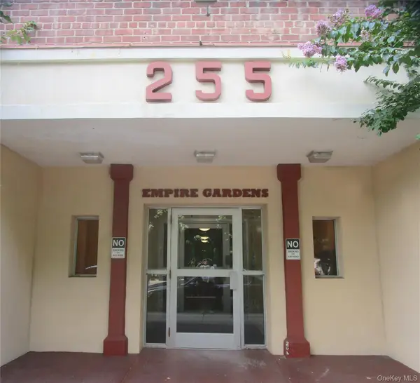 255 Bronx River Road #7L, Yonkers, NY 10704