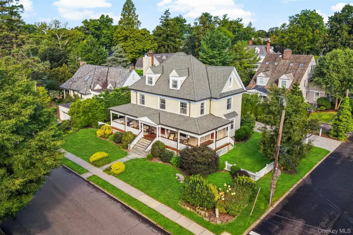26 Linden Avenue, Larchmont, NY 10538 - #1