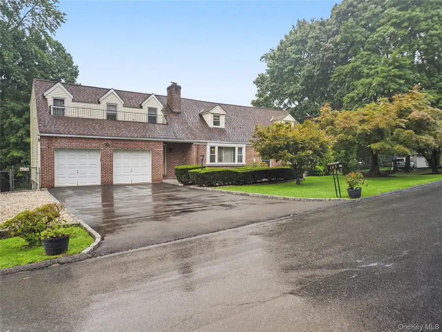 145 Arthur Avenue, Thornwood, NY 10594 - #2