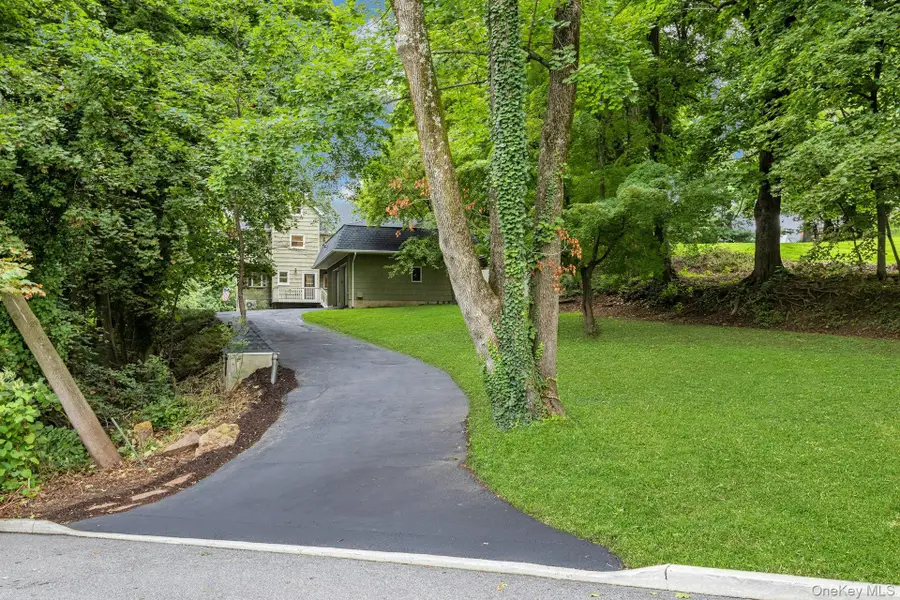 156 Grove Street, Tarrytown, NY 10591 - #2