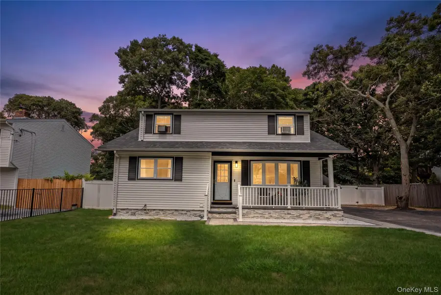 65 Carr Lane, Coram, NY 11727 - #2