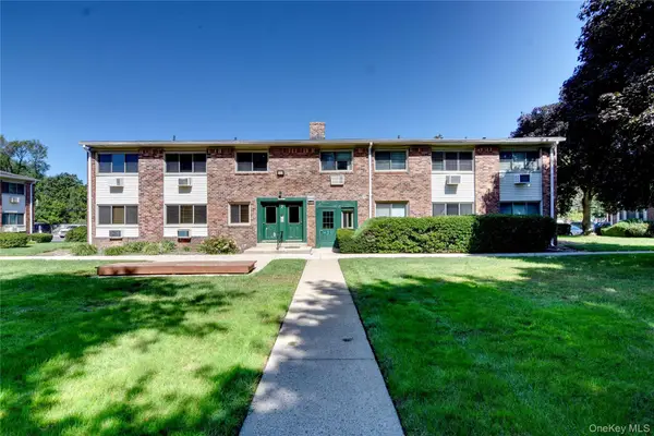 2453 Union Boulevard #39B, Islip, NY 11751