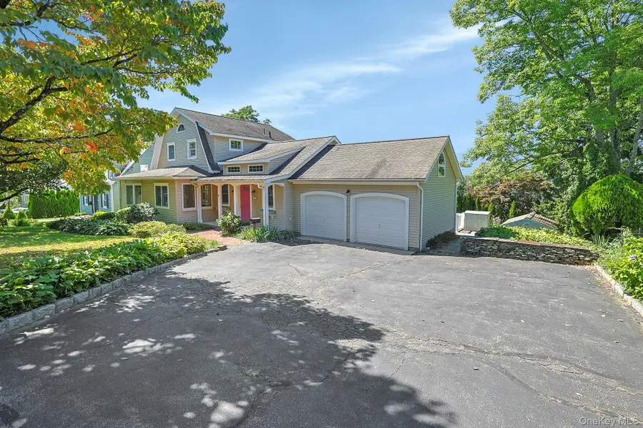 19 Wall Avenue, Valhalla, NY 10595 - #3