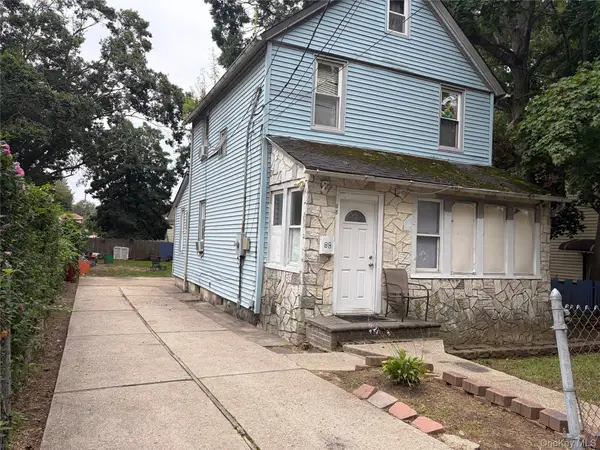 88 Colonial Avenue, Freeport, NY 11520