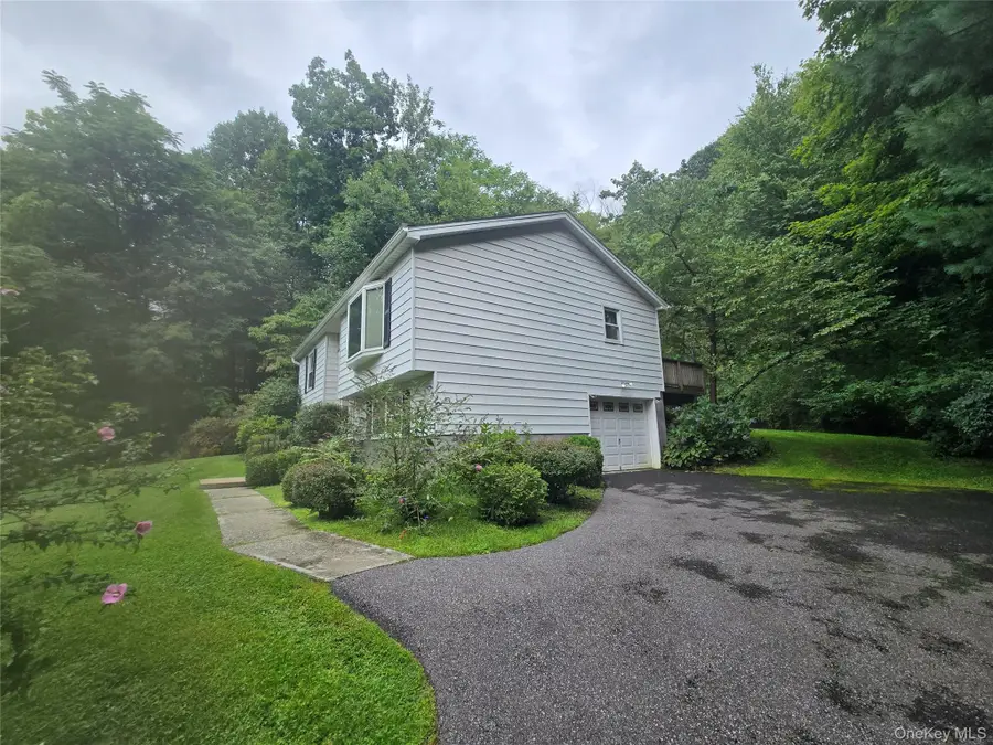 37 Boswell Road, Putnam Valley, NY 10579 - #2