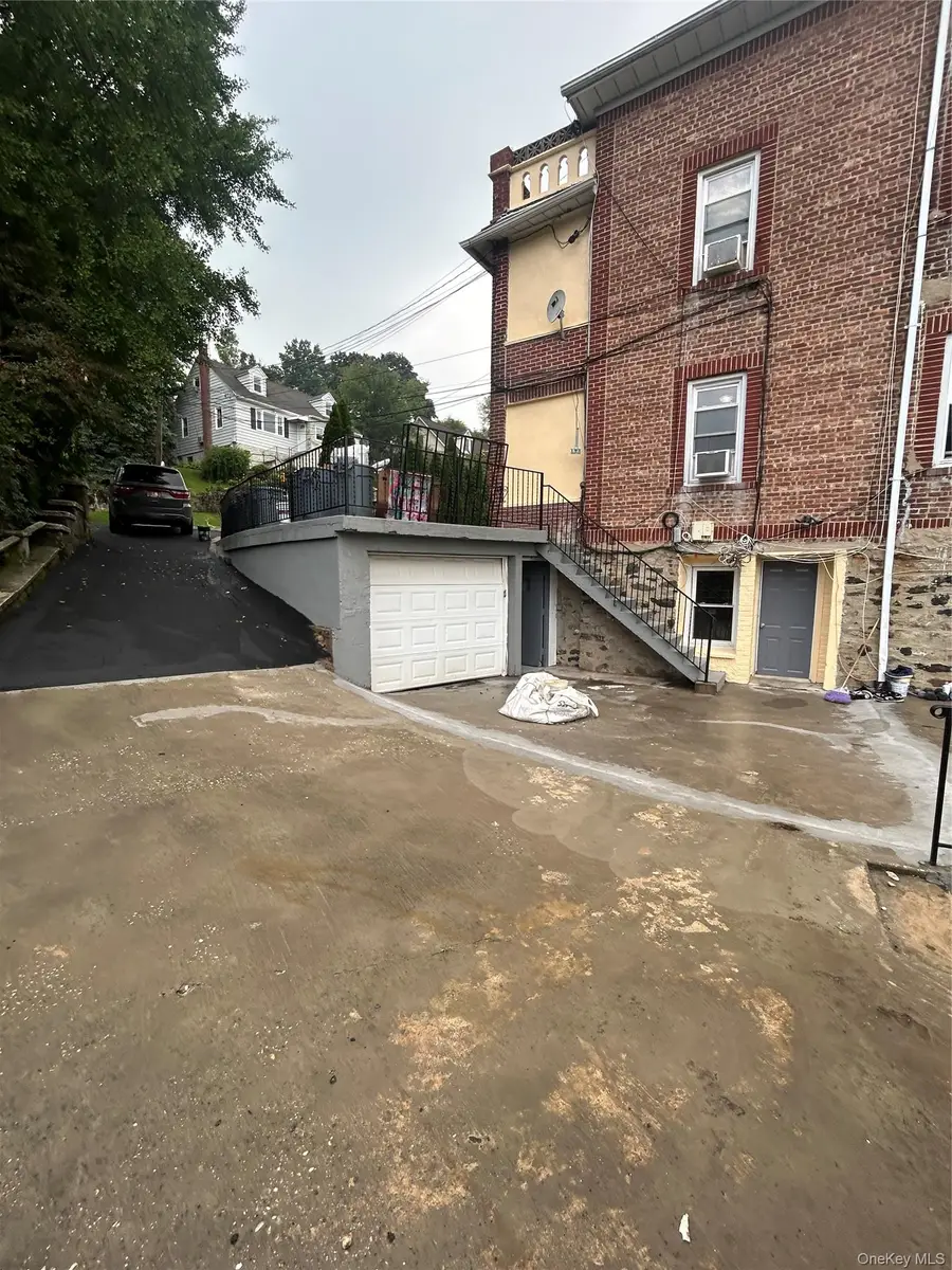 10 Hillbright Terrace, Yonkers, NY 10703 - #3