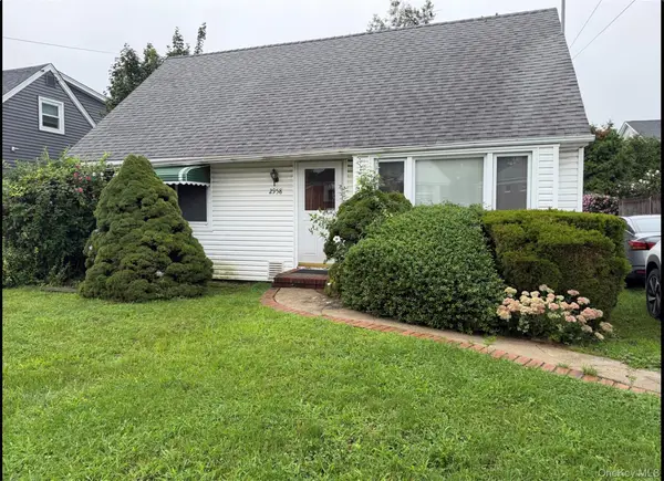 2958 Oceanside Road, Oceanside, NY 11572
