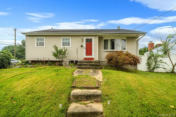 407 W Main Street, Babylon, NY 11702