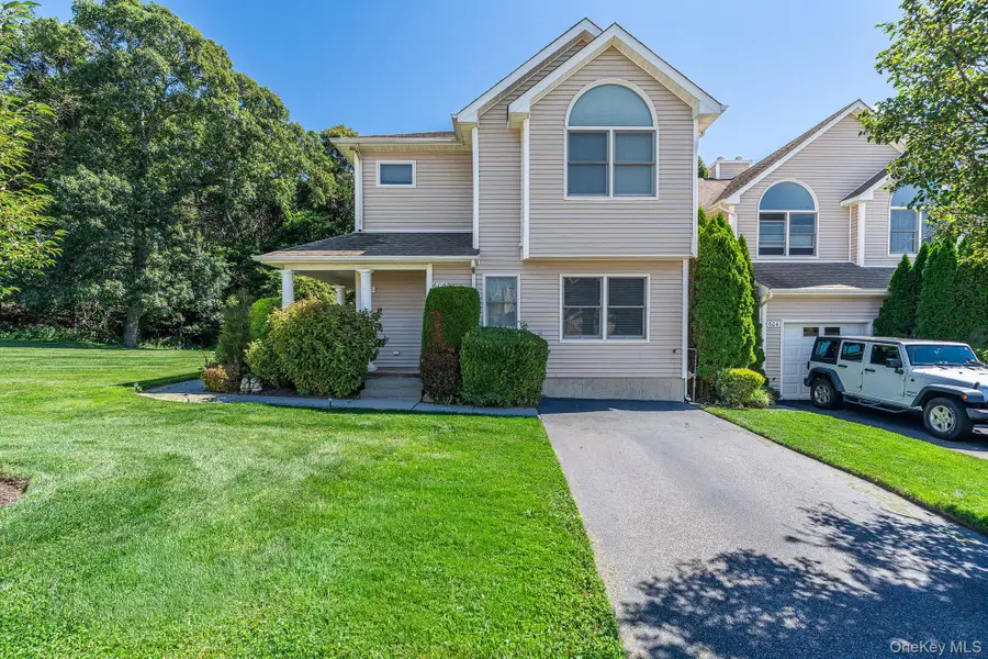 606 Willow Pond Drive #606, Riverhead, NY 11901 - #2