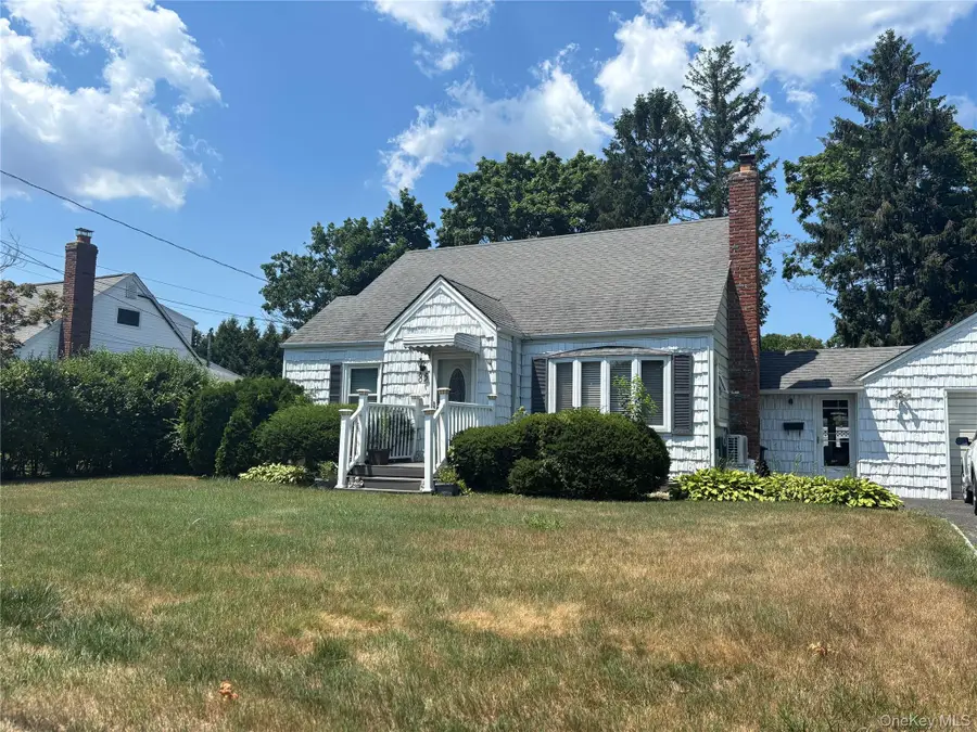 85 Harris Street, Patchogue, NY 11772 - #2