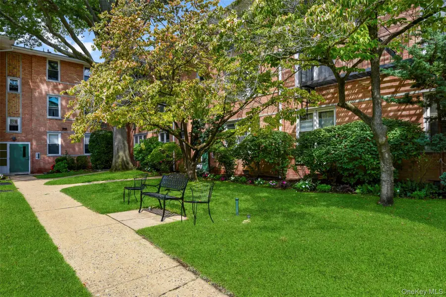 25 Trinity Place #3K, New Rochelle, NY 10805 - #2
