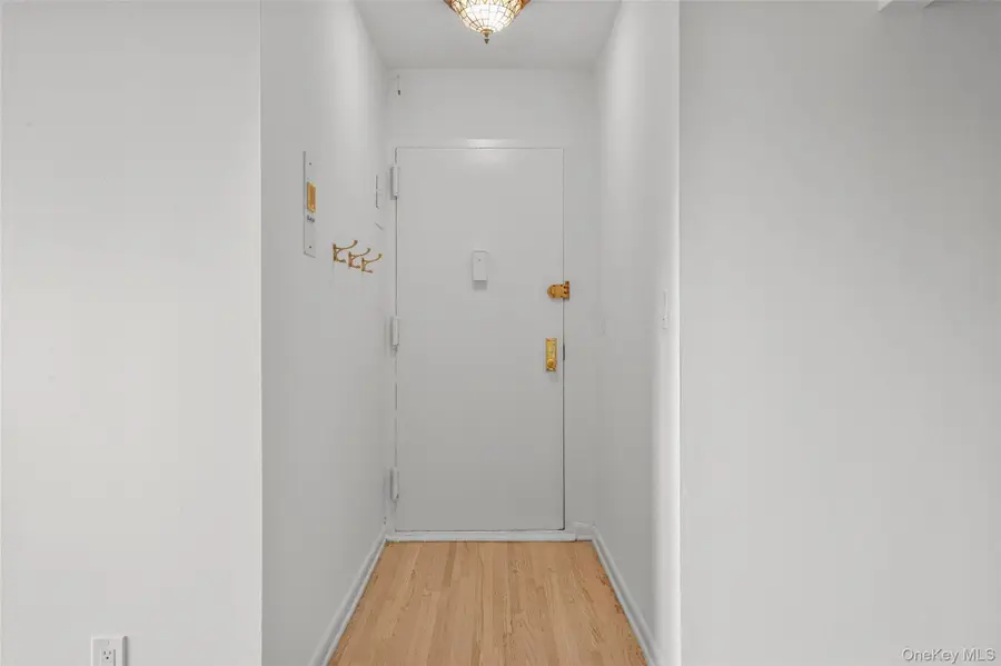 25 Trinity Place #3K, New Rochelle, NY 10805 - #3