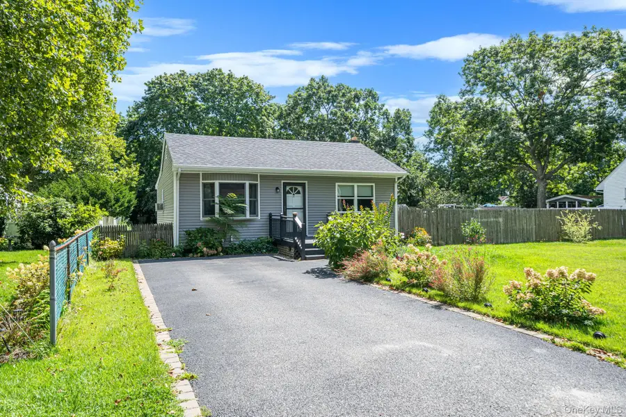 12 Allanwood Drive, Shirley, NY 11967 - #2