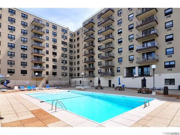 1085 Warburton Avenue #820, Yonkers, NY 10701