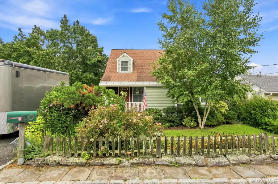 60 Livingston Avenue, Valhalla, NY 10595 - #2