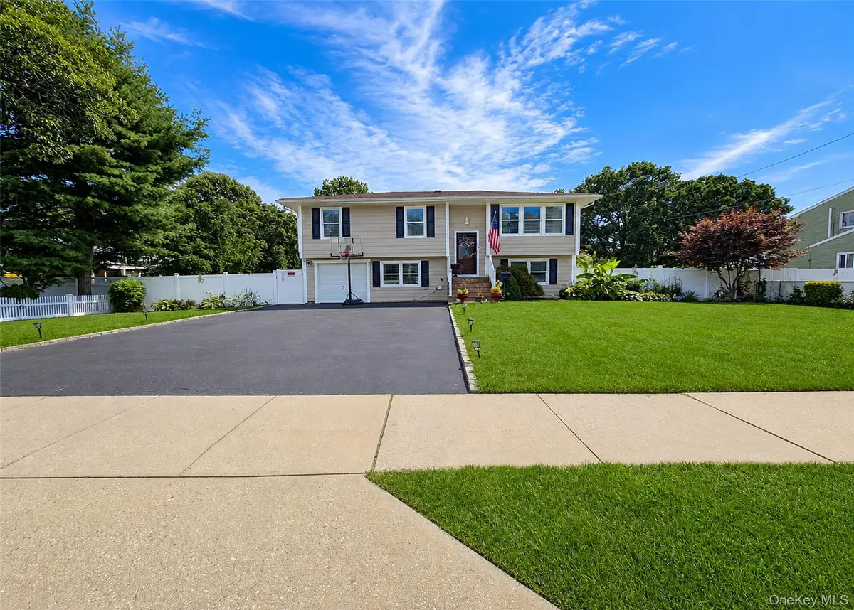 1028 Union Boulevard, Bay Shore, NY 11706 - #1