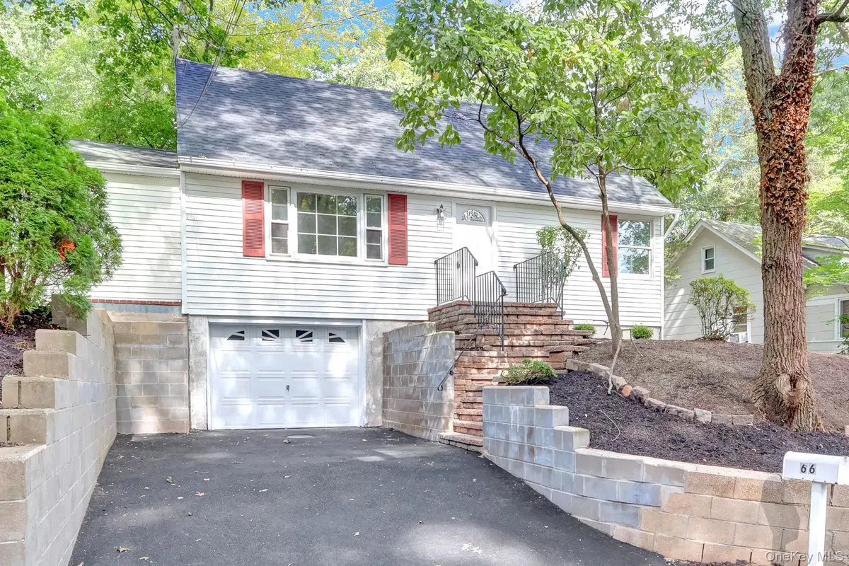 66 Washington Street, Setauket, NY 11733 - #1