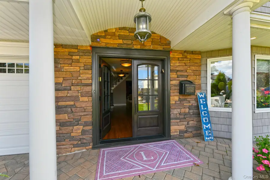 3142 Wynsum Avenue, Merrick, NY 11566 - #2