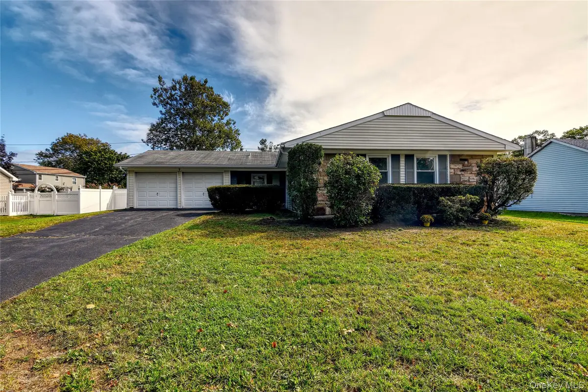 7 Tinder Lane, Lake Grove, NY 11755 - #1