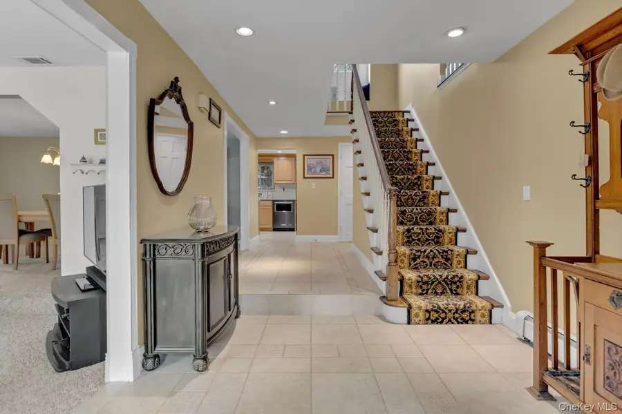 2 Cori Lane, East Northport, NY 11731 - #2